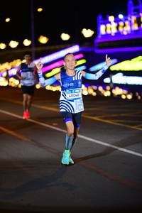 BIB: 07007
                            <button type="button" onclick="openModal(22899535)" class="btn btn-primary btn-sm float-right btn-popup" data-toggle="modal" data-target=".modal-high-quality">
                        <i class="fas fa-shopping-cart"></i> Add to Cart
                    </button>
                                            <button type="button" onclick="isThisMe(22899535, true)" class="btn btn-success btn-sm float-right btn-popup btn-isme hidden" data-toggle="tooltip" data-placement="bottom" title="นี่คือรูปของคุณใช่ไหม คลิกที่นี่เพื่อเอาเข้าอัลบั้ม">
                        <i class="fas fa-plus"></i> Add to album
                    </button>
                    <button type="button" onclick="isThisMe(22899535, false)" class="btn btn-warning btn-sm float-right btn-popup btn-isnotme hidden">
                        <i class="fas fa-ban"></i> Remove from album
                    </button>